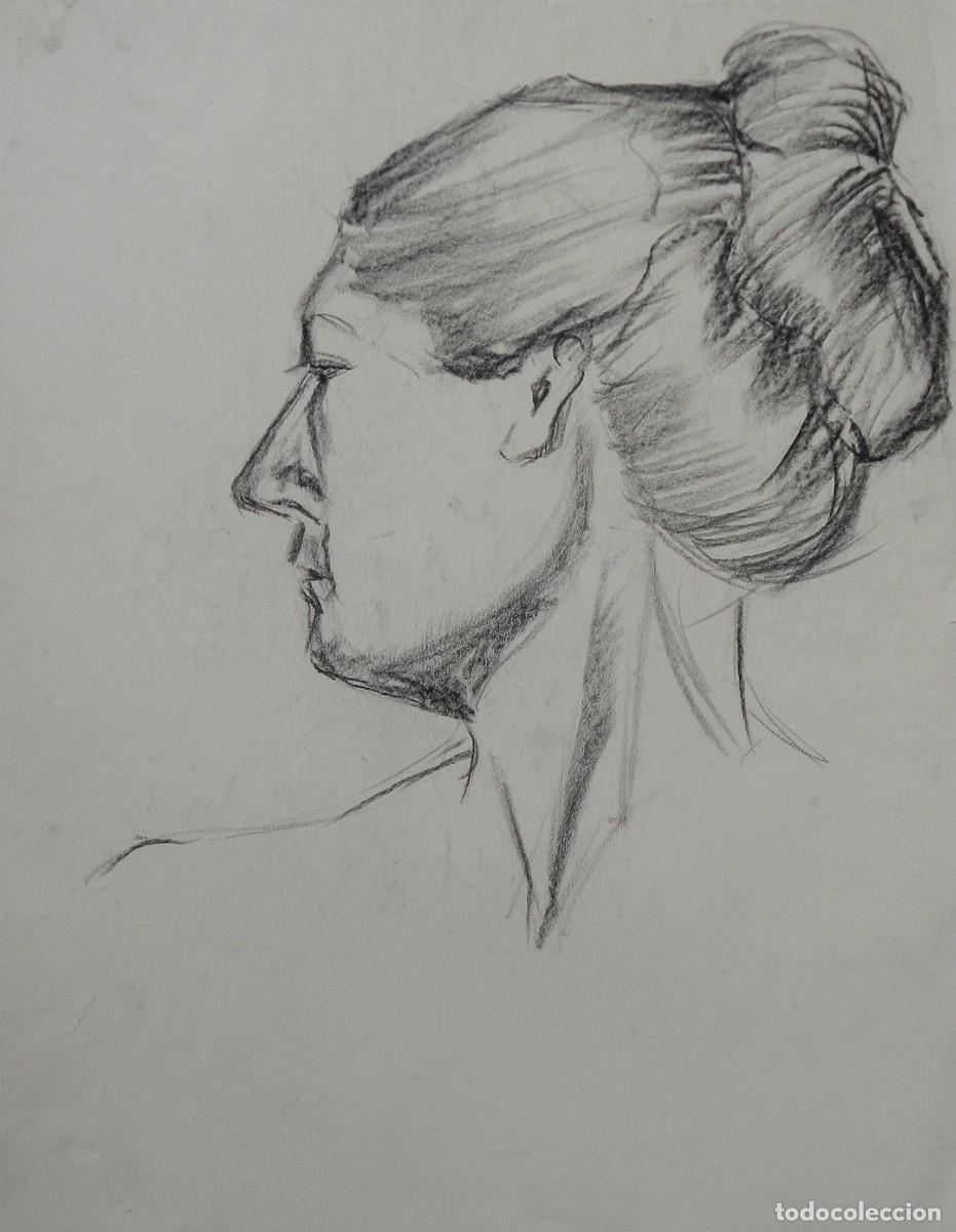 Arte: Manuel Vicente Mora. Carboncillo sobre papel. &rdquo;Rostro femenino&rdquo;. Sin firmar. 44x34 cm.