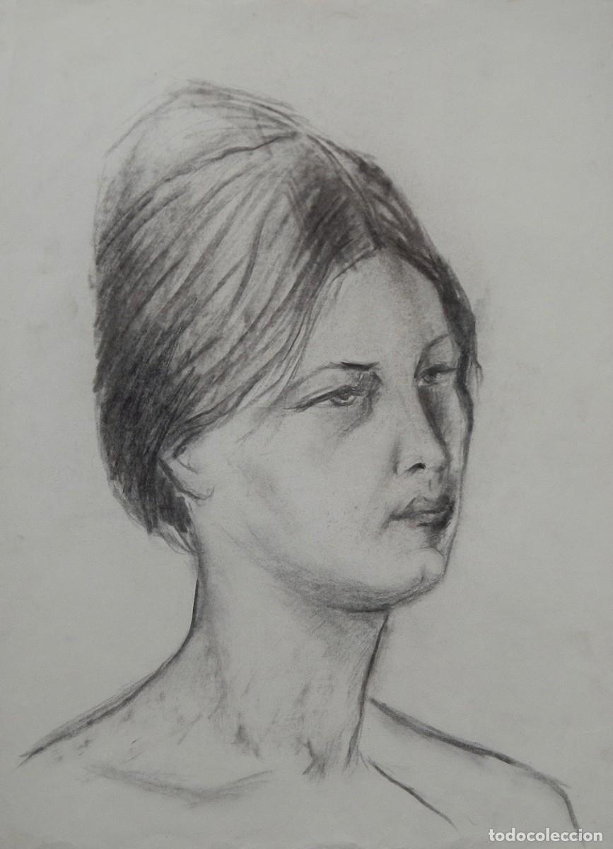 Arte: Manuel Vicente Mora. Carboncillo sobre papel. &rdquo;Rostro femenino&rdquo;. Sin firmar. 44x34 cm.