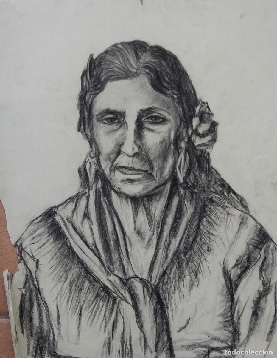 Arte: Manuel Vicente Mora. Carboncillo sobre papel. &rdquo;Gitana o anciana&rdquo;. Sin firmar. 44x34 cm.