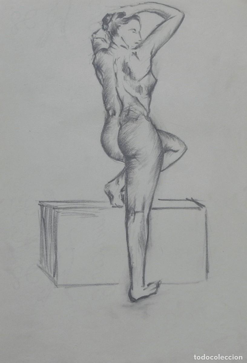 Arte: Manuel Vicente Mora. Carboncillo sobre papel. &rdquo;Desnudo femenino&rdquo;. Sin firmar. 31x22 cm.