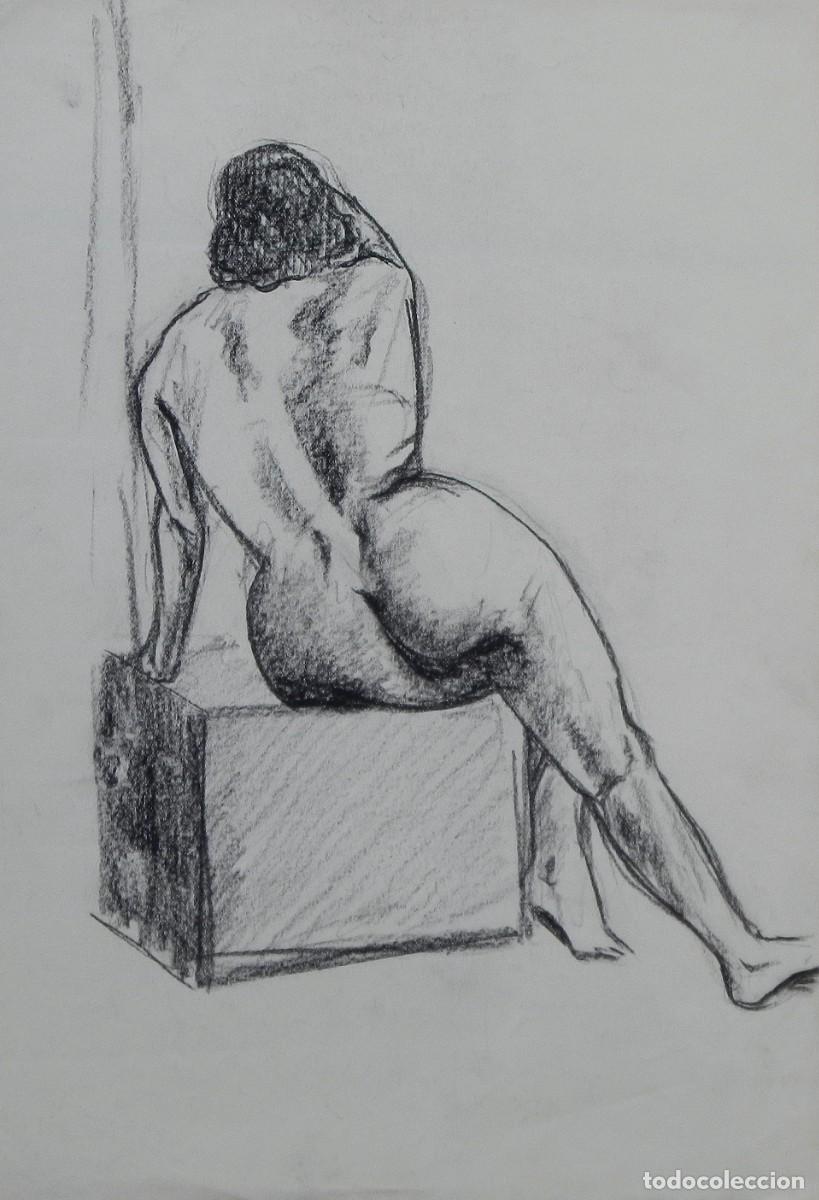 Arte: Manuel Vicente Mora. Carboncillo sobre papel. &rdquo;Desnudo femenino&rdquo;. Sin firmar. 31x22 cm.