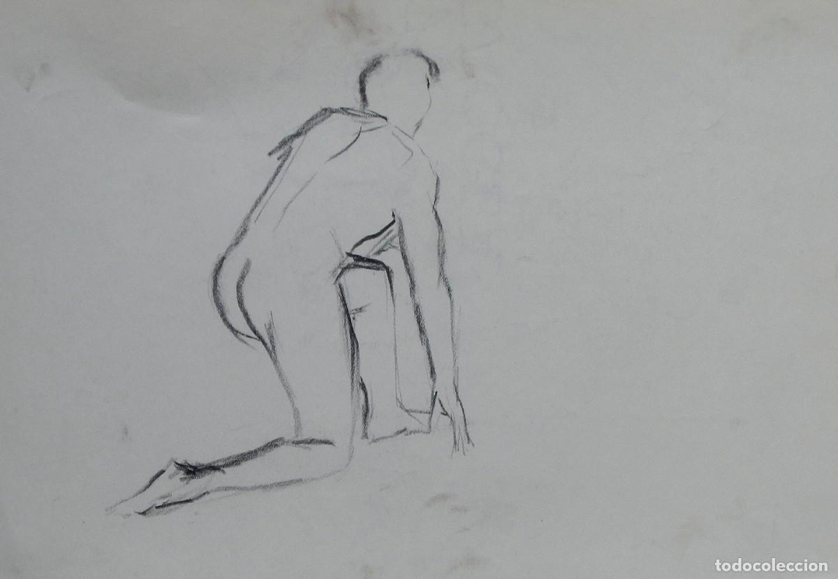 Arte: Manuel Vicente Mora. Carboncillo sobre papel. &rdquo;Desnudo masculino&rdquo;. Sin firmar. 31x22 cm.