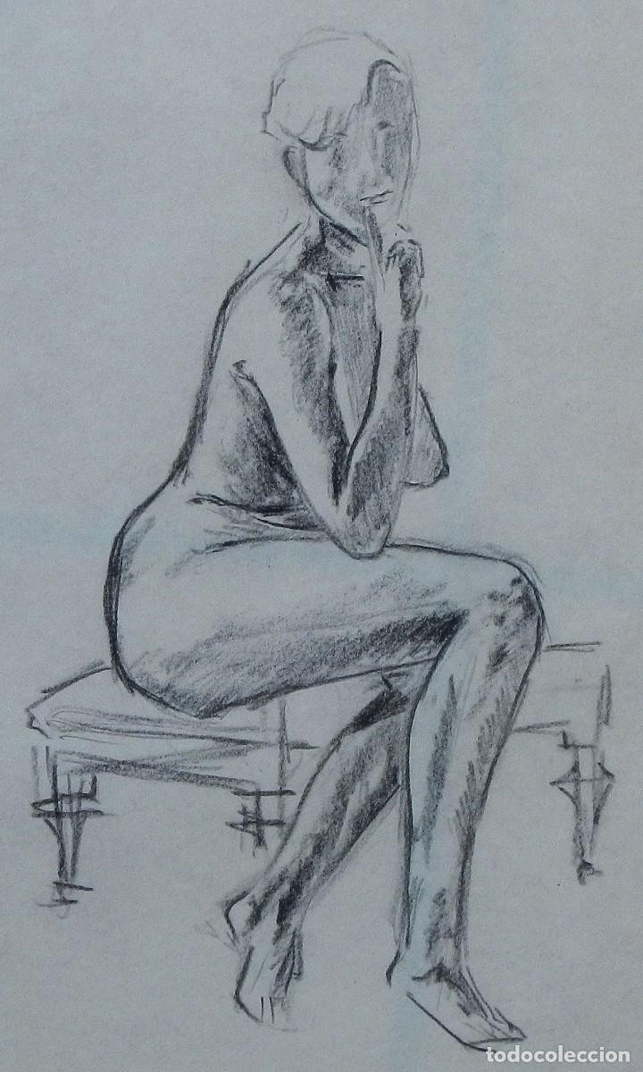 Arte: Manuel Vicente Mora. Carboncillo sobre papel. &rdquo;Desnudo femenino&rdquo;. Sin firmar. 31x22 cm.