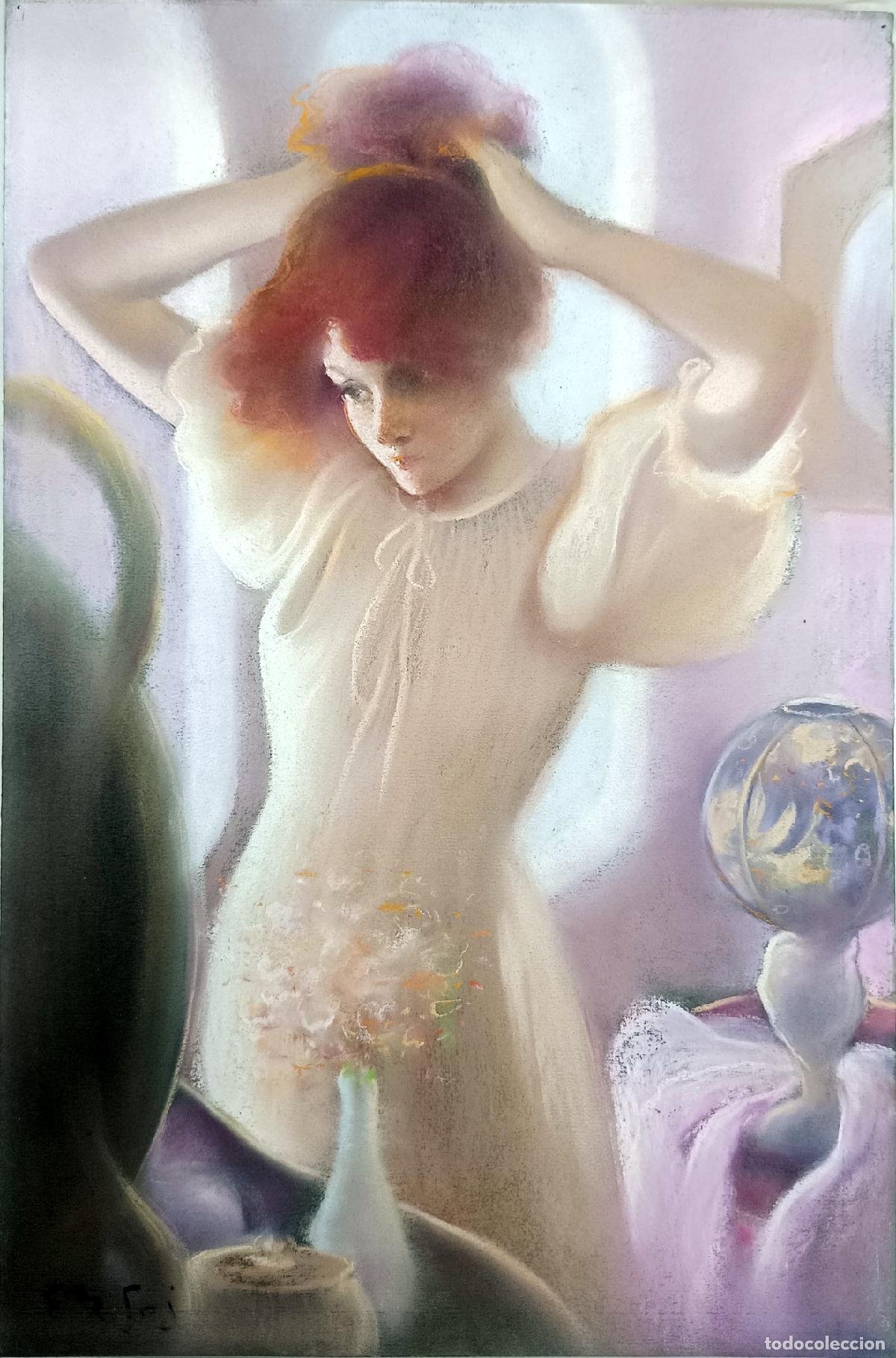 Arte: Pastel de Enric Montserrat Foj. Mujer arreglando el pelo. 33 x 50 cm
