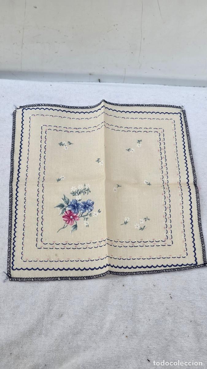 Arte: pa&ntilde;uelo bordado vintage