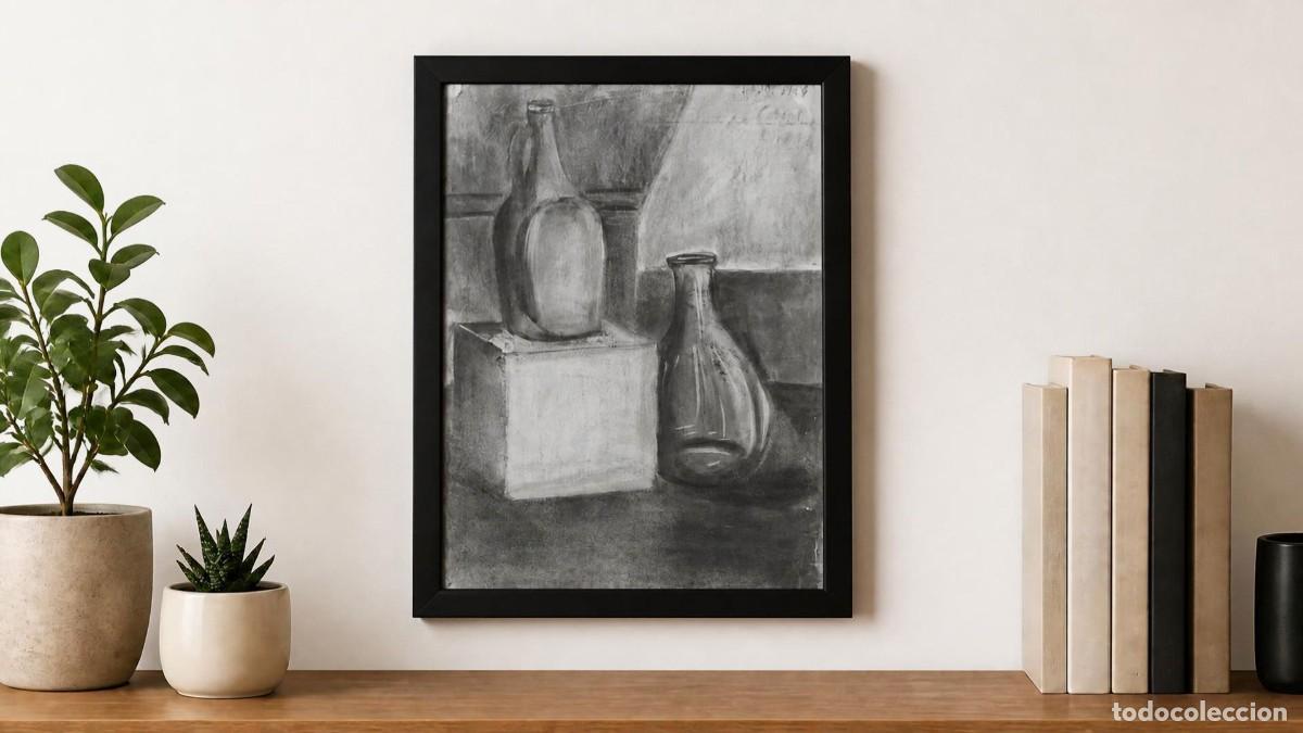 Arte: BODEG&Oacute;N A CARBONCILLO &rdquo;BOTELLA Y JARRA SOBRE PEANA&rdquo; FIRMADO LUISA GREDILLA - REF. 819B - MARCO MADER