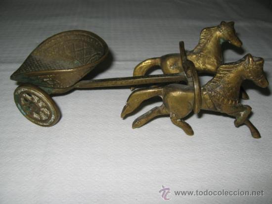 Arte: CARRUAJE DE DOS CABALLOS EN BRONCE - Foto 1