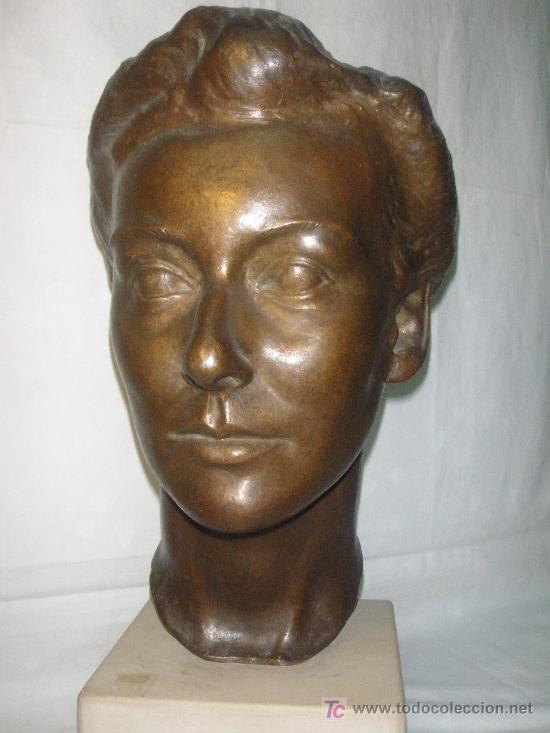 Arte: CABEZA DE BRONCE FIRMADA E. LICARI - Foto 1