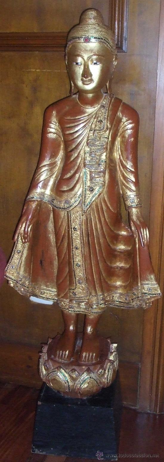 Art: Buda: Talla policromada S XIX con peana