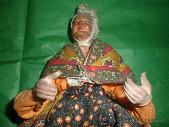 Arte: mujer de tarracota vestida - Foto 3