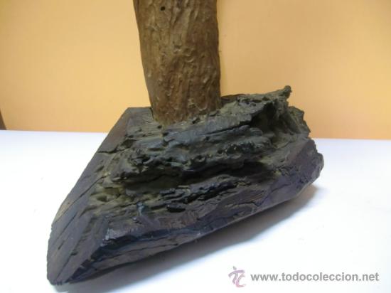 Arte: Extra&ntilde;a figura de madera - Foto 8