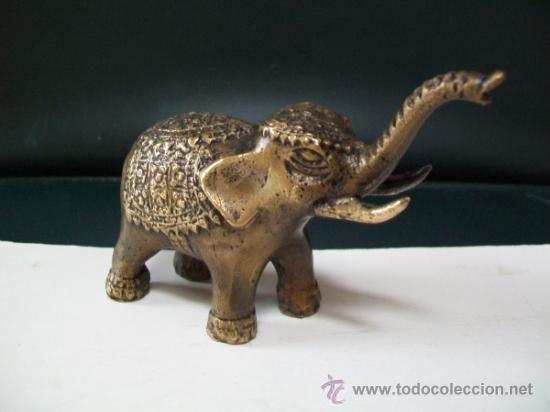 Arte: Elefante macizo de bronce. - Foto 3