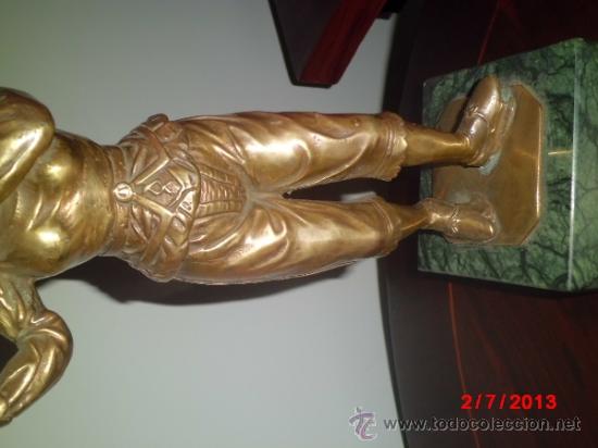 Arte: FIGURA DE BRONCE CON LA BASE EN MARMOL VERDE - Foto 4