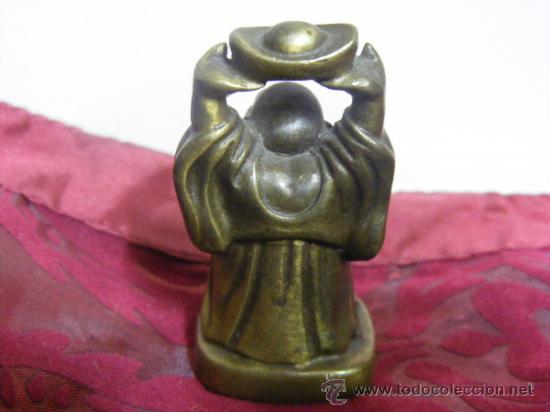 Arte: Buda en miniatura en bronce - Foto 2