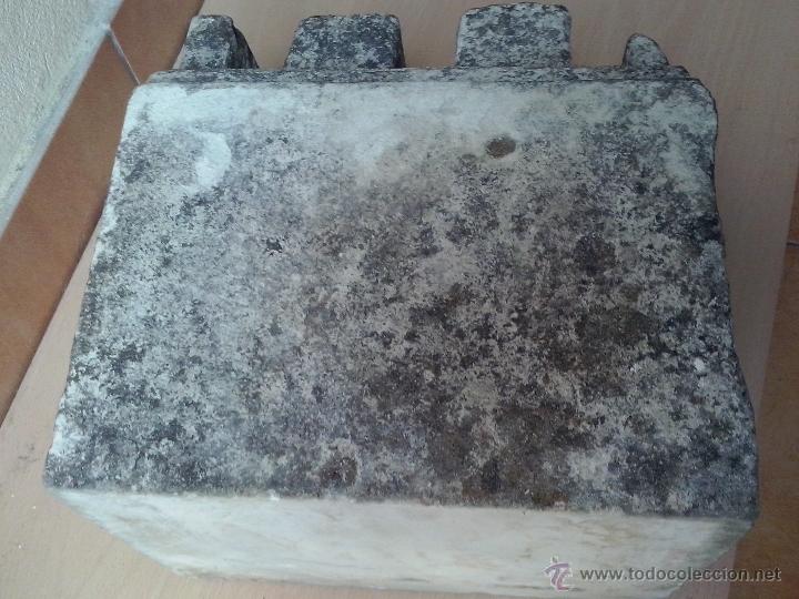 Arte: antiguo capitel o base de marmol - Foto 5