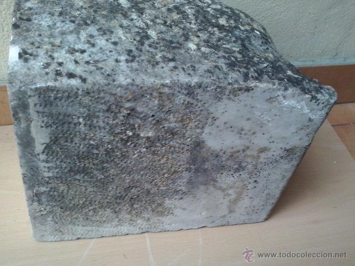 Arte: antiguo capitel o base de marmol - Foto 6