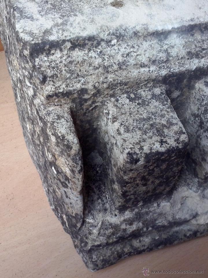 Arte: antiguo capitel o base de marmol - Foto 9