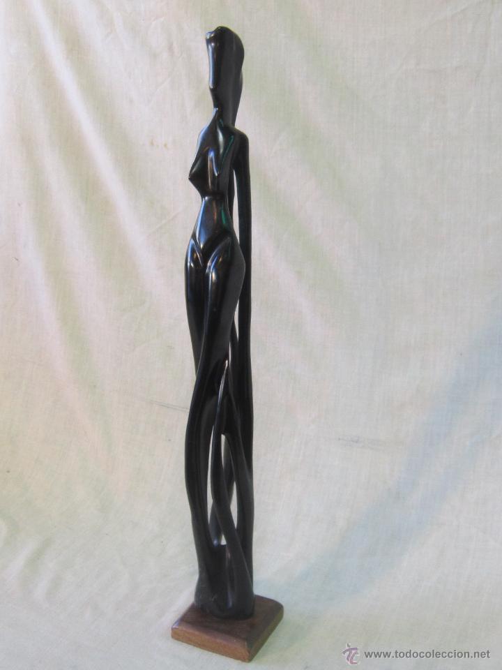 Arte: FIGURA DE MUJER TALLADA EN MADERA - Foto 3