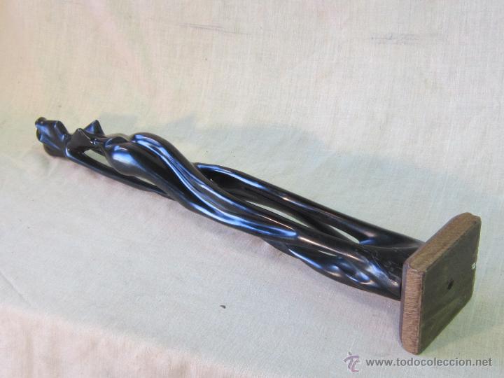 Arte: FIGURA DE MUJER TALLADA EN MADERA - Foto 5