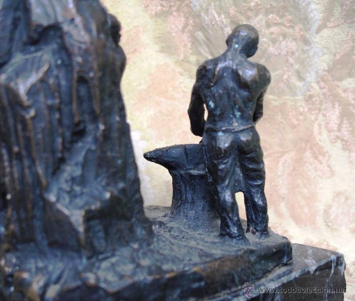 Arte: ESCULTURA DE BRONCE. EL HERRERO. - Foto 3