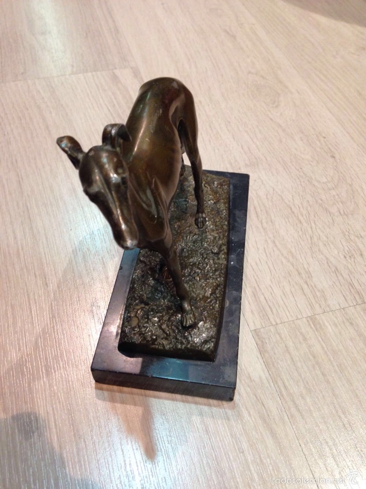 Arte: GALGO DE BRONCE - Foto 2