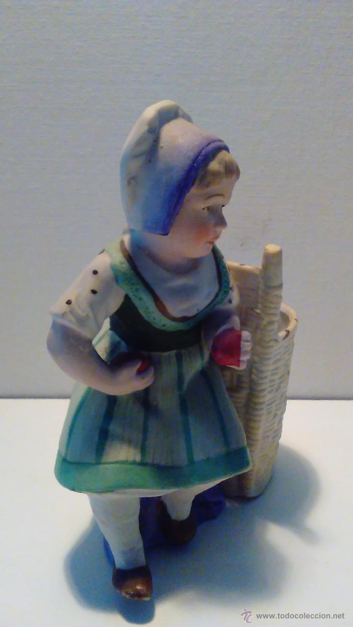 Arte: Figura de ni&ntilde;a con cesto - Foto 3