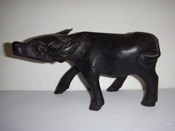 Arte: Antiguo Buey. Tallado en madera. - Foto 3