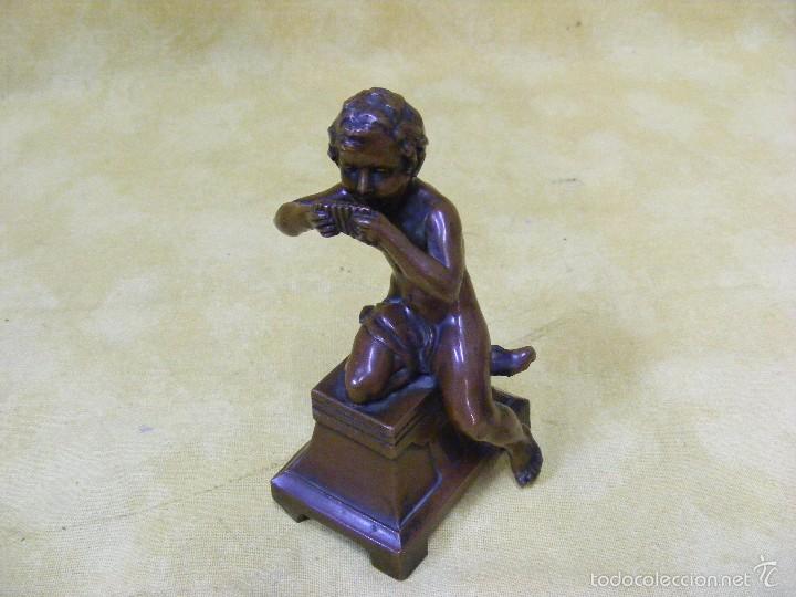 Arte: Ni&ntilde;o tocando instrumento - Foto 7