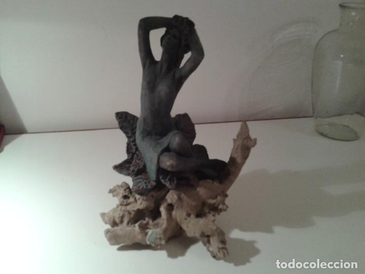 Arte: Escultura mujer metal fundido - Foto 1 - 78302577