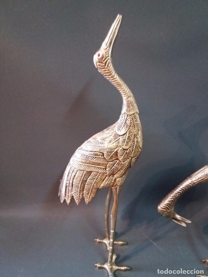 Arte: PAREJA DE GRULLAS DE BRONCE - Foto 3