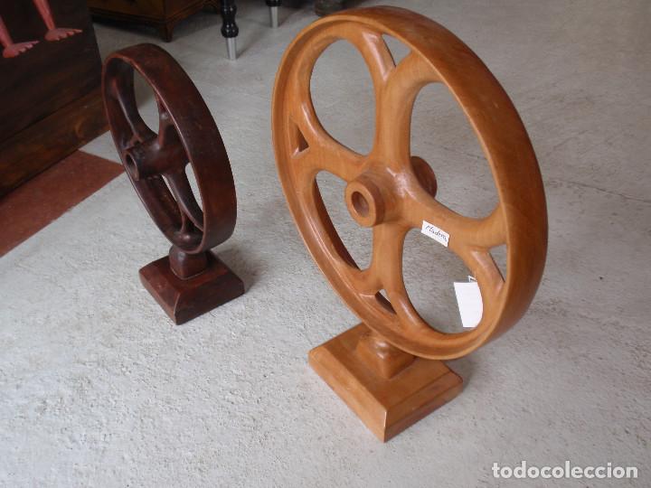 Arte: Rueda de madera de una pieza. - Foto 6