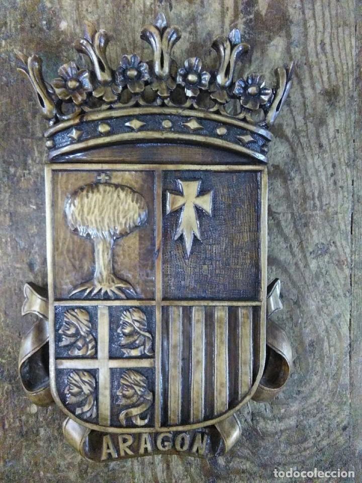 Arte: escudo de Aragon de madera - Foto 1