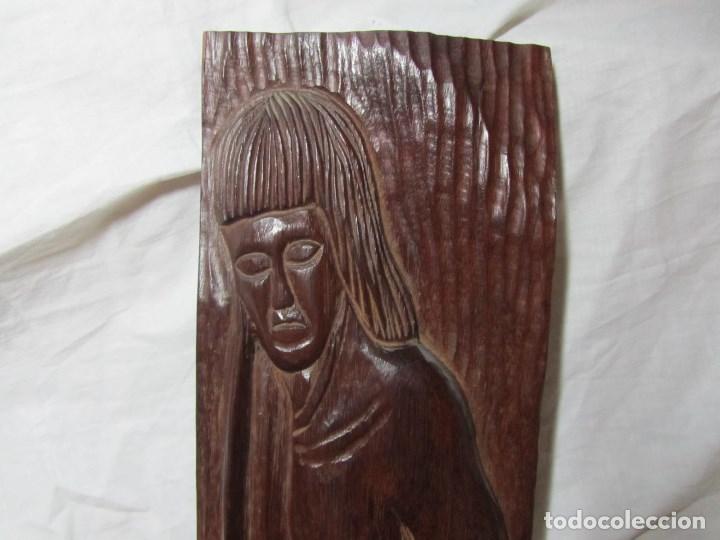 Arte: Relieve tallado en madera tabla - Foto 2