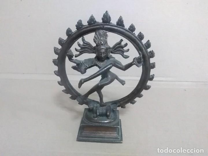 Arte: Escultura de bronce oriental - Foto 1