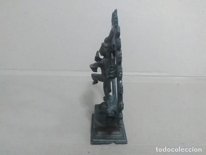 Arte: Escultura de bronce oriental - Foto 2