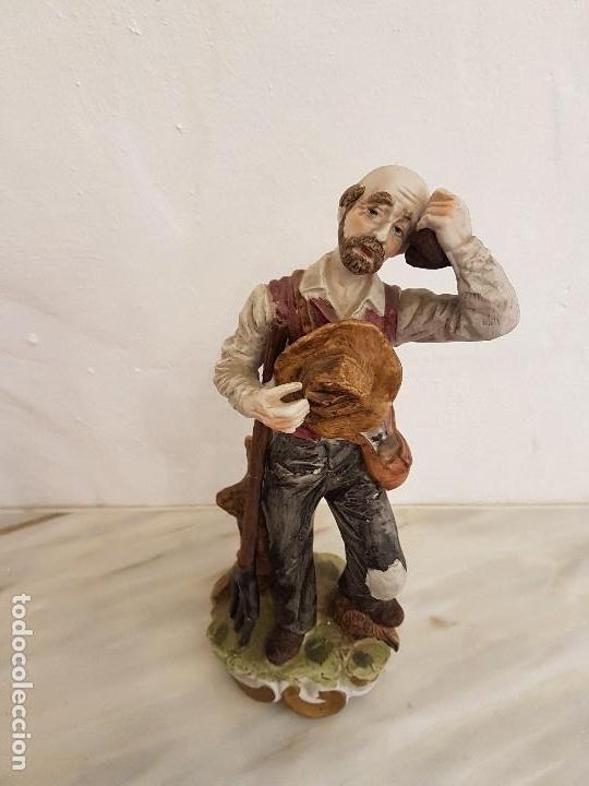 Arte: FIGURA EN RESINA - Foto 2