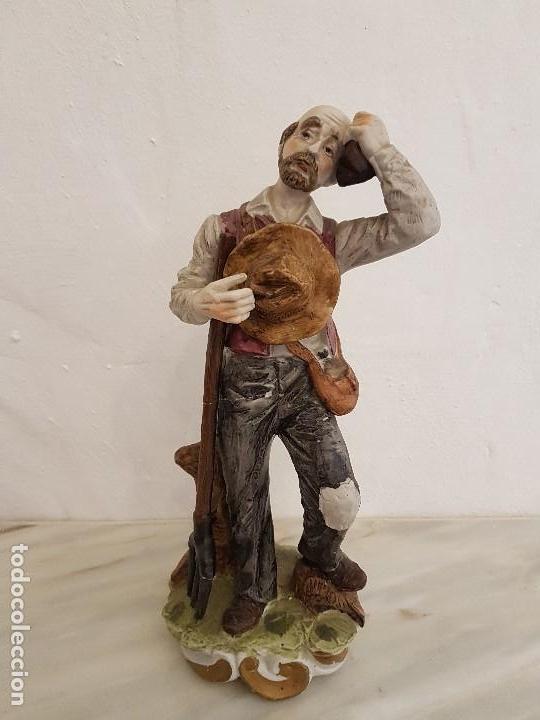 Arte: FIGURA EN RESINA - Foto 1