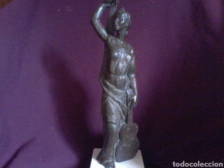 Arte: Figura de bronce - Foto 2