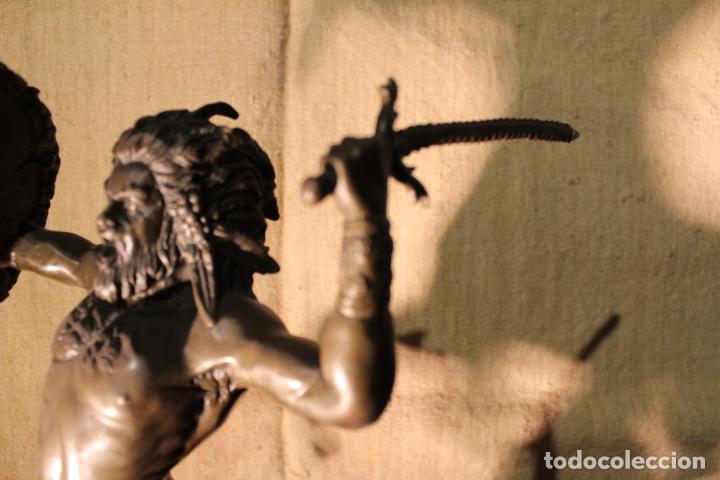 Arte: centauro con escudo y espada - Foto 5