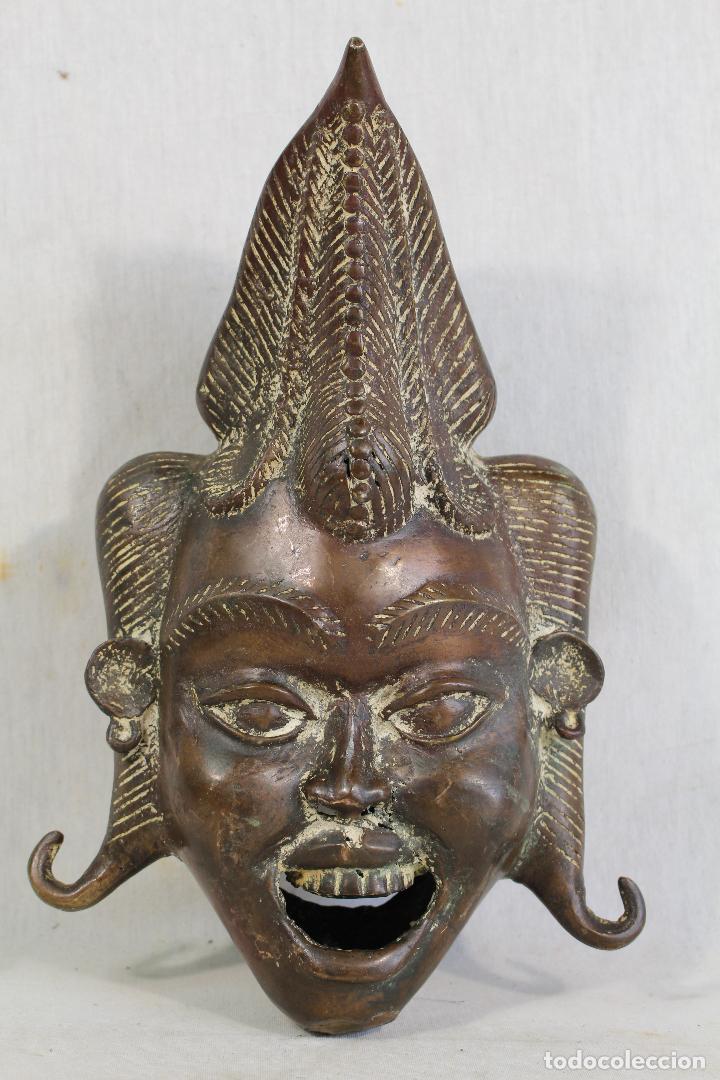 Arte: mascara de bronce - Foto 1