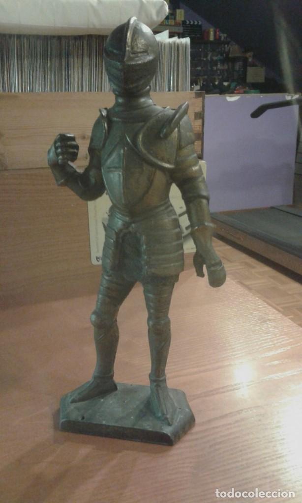 Arte: guerrero de bronce - Foto 2