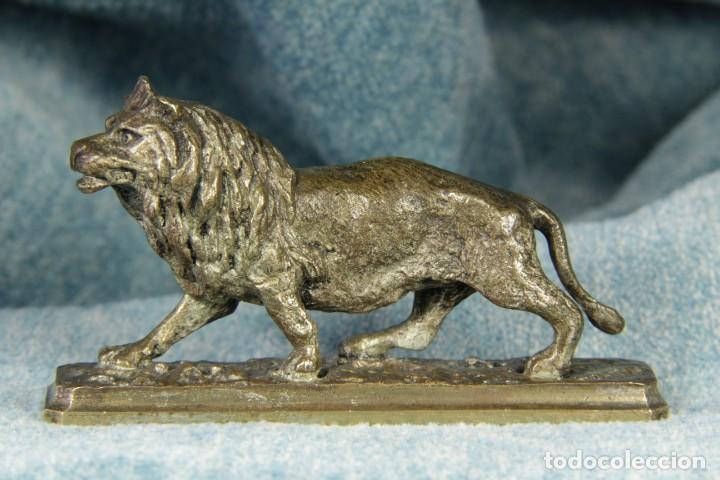 Arte: Bronce miniatura Lobo. Fratin - Foto 2