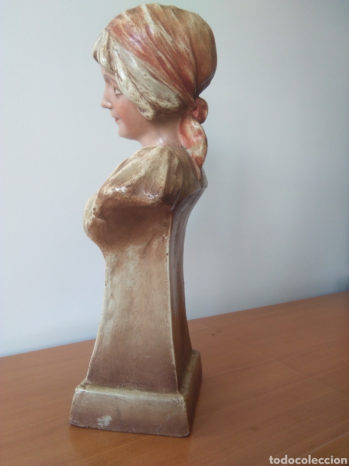 Arte: Busto de mujer en terracota. - Foto 3