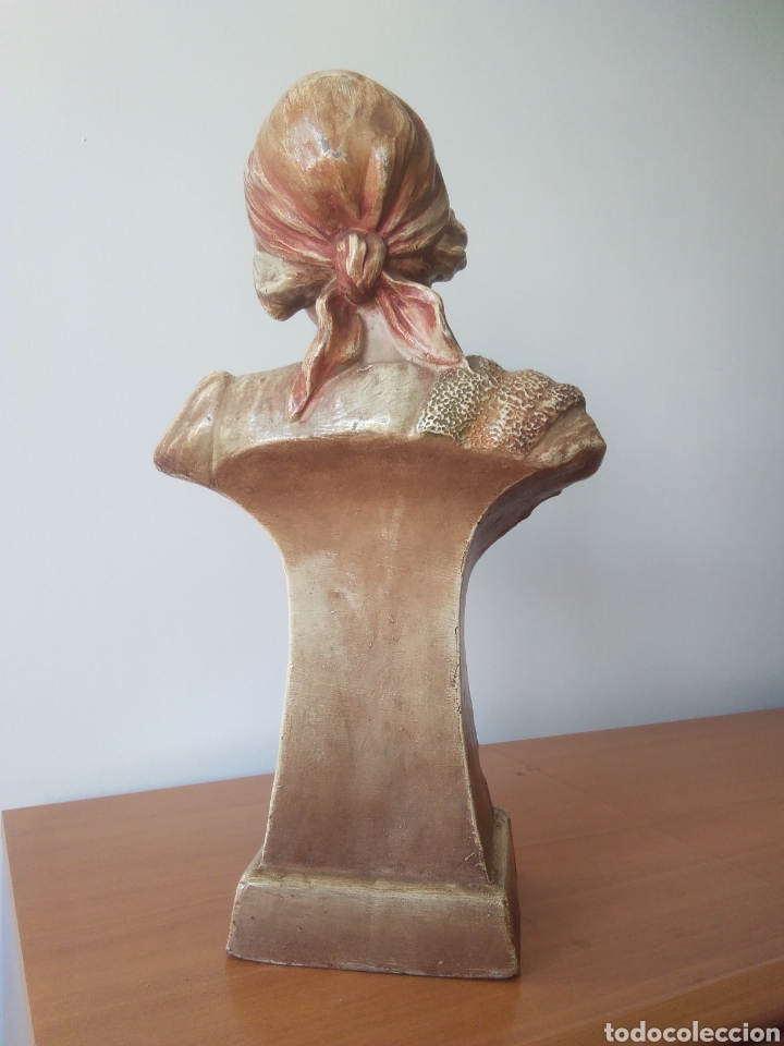 Arte: Busto de mujer en terracota. - Foto 4