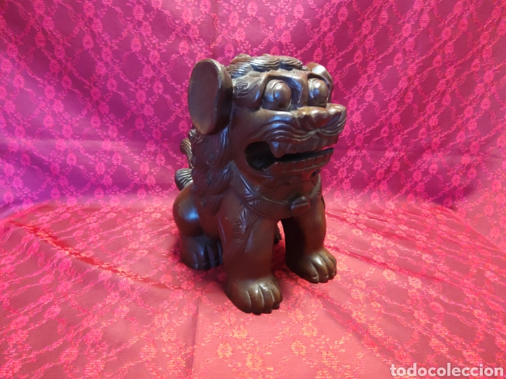 Arte: Perro de Foo ,talla en madera - Foto 1