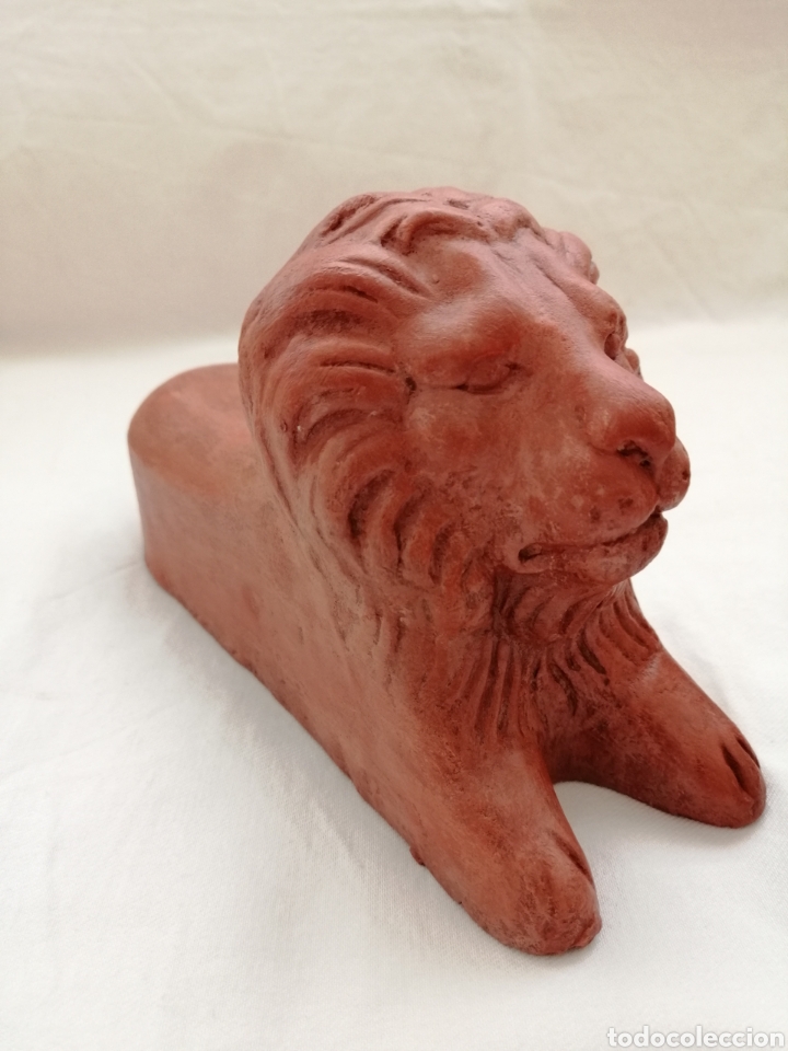 Arte: Figuras Le&oacute;n Terracota. - Foto 4