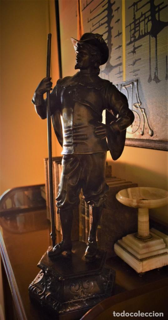 Arte: Mosquetero en bronce, s. XIX - Foto 3