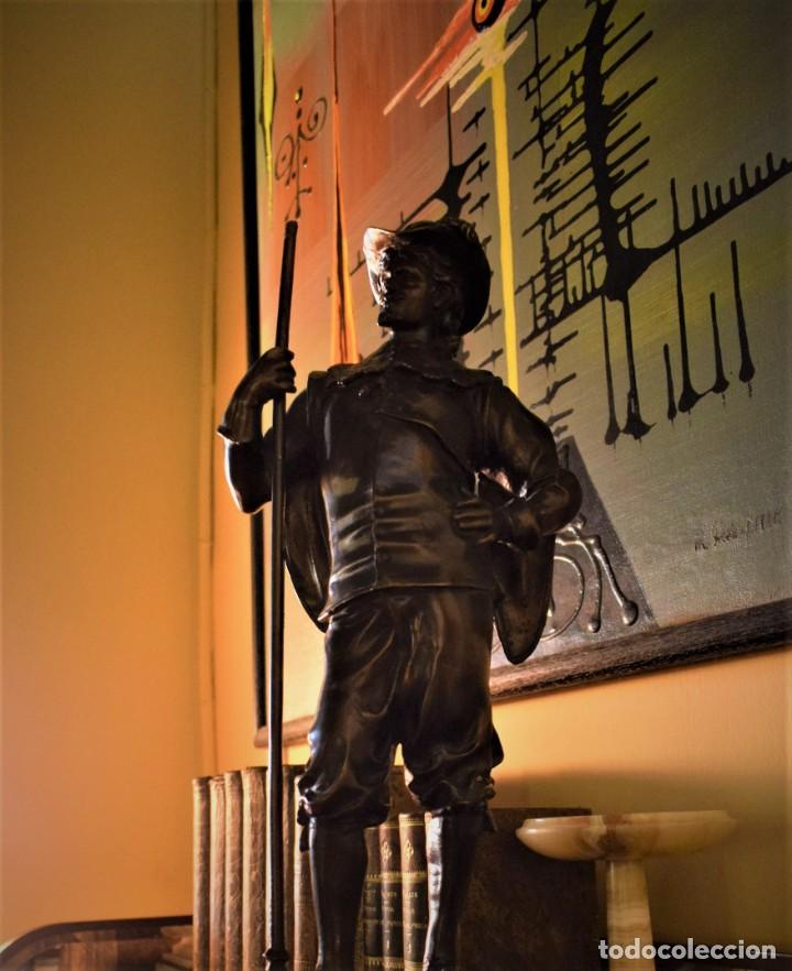 Arte: Mosquetero en bronce, s. XIX - Foto 4