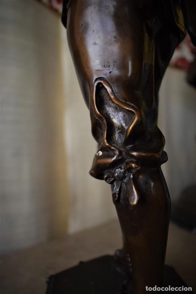 Arte: Mosquetero en bronce, s. XIX - Foto 14