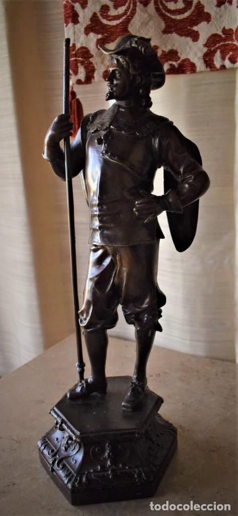 Arte: Mosquetero en bronce, s. XIX - Foto 16